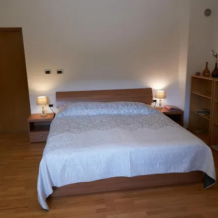 Timijan Apartment *